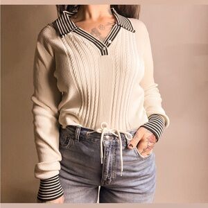VINTAGE Y2K Silk Stretch Ivory Black Stripe Trim Collared Sweater Medium